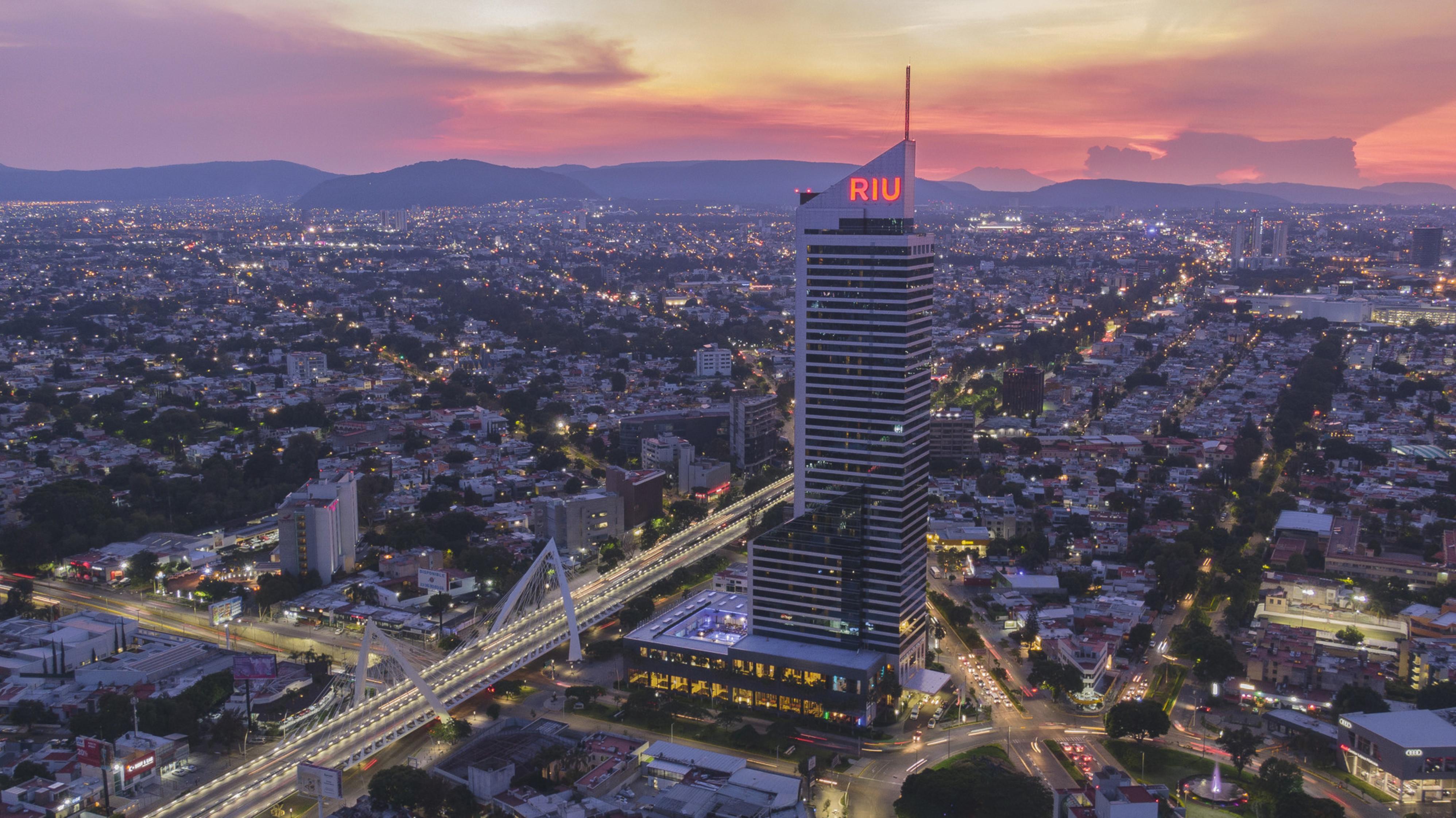 Riu Plaza Guadalajara Hotel Eksteriør billede