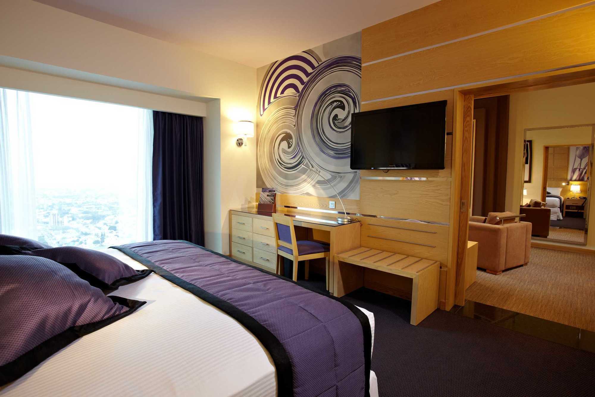 Riu Plaza Guadalajara Hotel Eksteriør billede