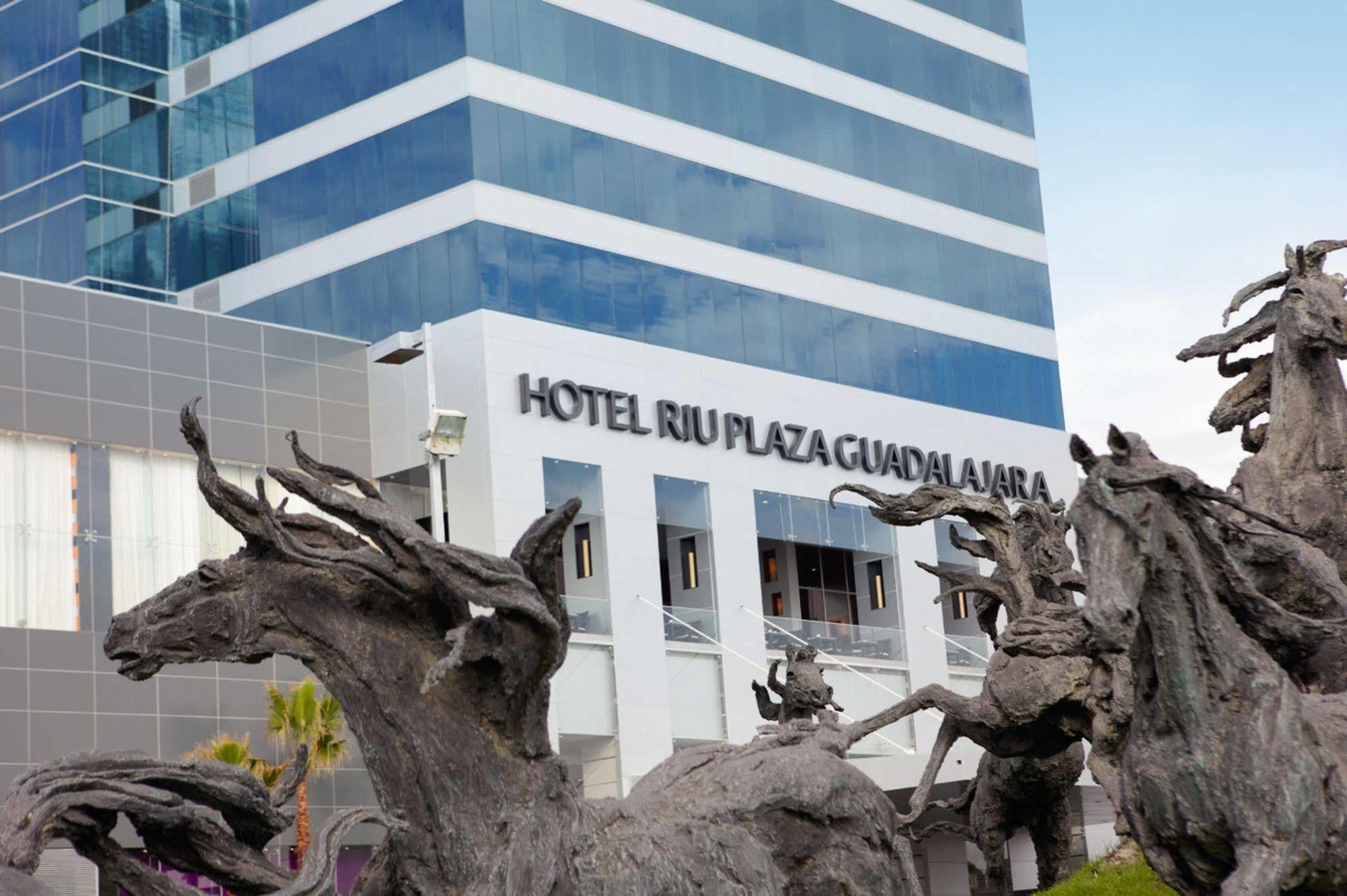 Riu Plaza Guadalajara Hotel Eksteriør billede
